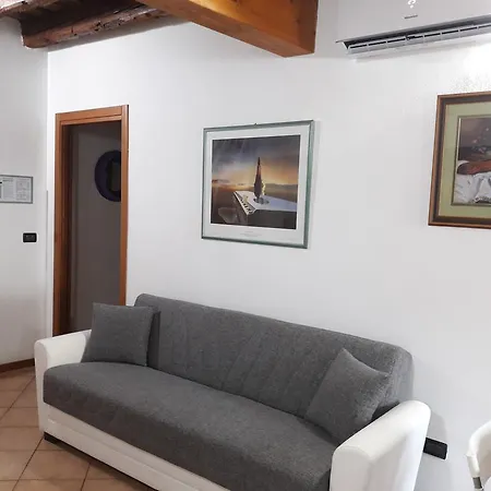 Apartment Aris Verona